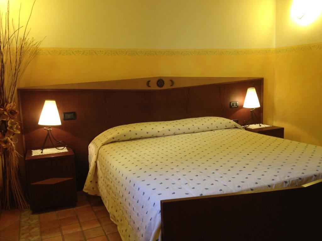Casa Del Colombaio Villa San Gimignano Room photo